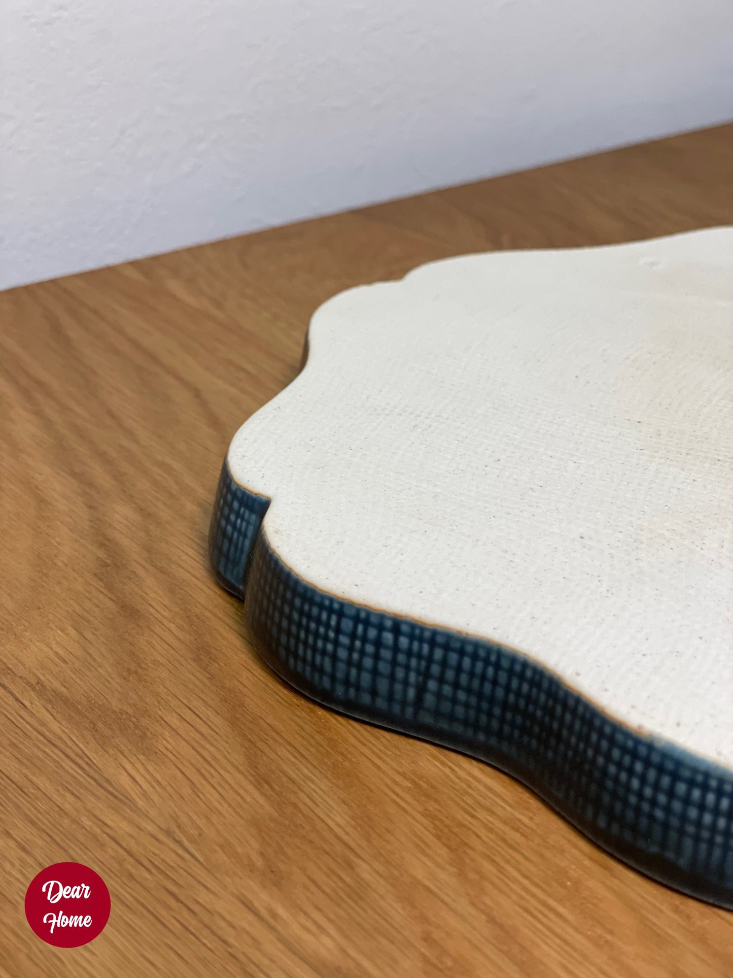 日本製 ❘ Rinka系列花形織紋美濃燒餐碟 (BW)