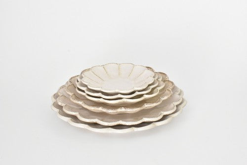日本製 ❘ Kohyo Rinka小兵系列花形美濃燒餐碟 (15.5cm)
